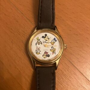 Disney Character Quartz Watch Gold Case Brown Leather Strap (Vintage 90s)